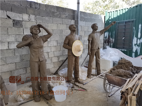 广西上林县农耕主题玻璃钢雕塑项目
