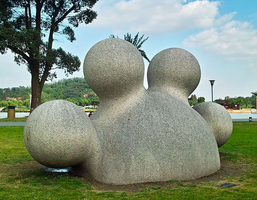 广西花岗岩雕塑